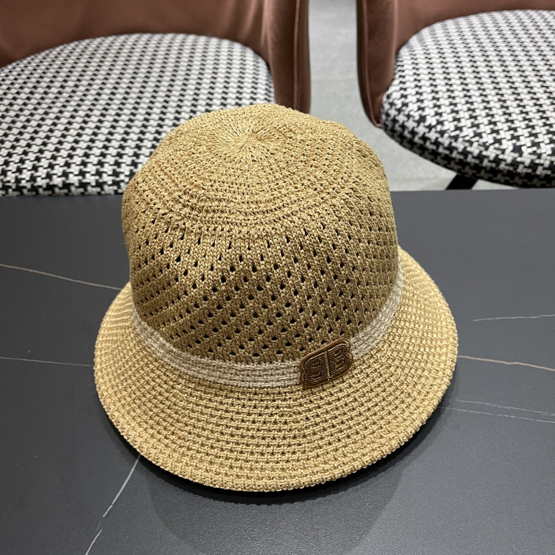  巴黎世家BALENCIAGA 春夏时尚百搭镂空网眼户外休闲女帽女士遮阳帽子
渔夫帽盆帽沙滩帽