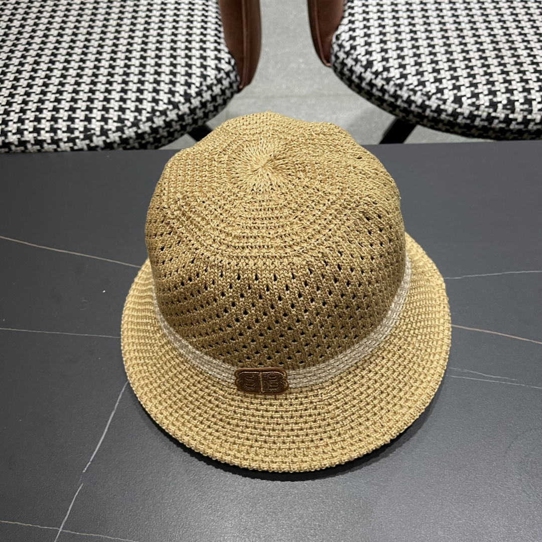  巴黎世家BALENCIAGA 春夏时尚百搭镂空网眼户外休闲女帽女士遮阳帽子
渔夫帽盆帽沙滩帽