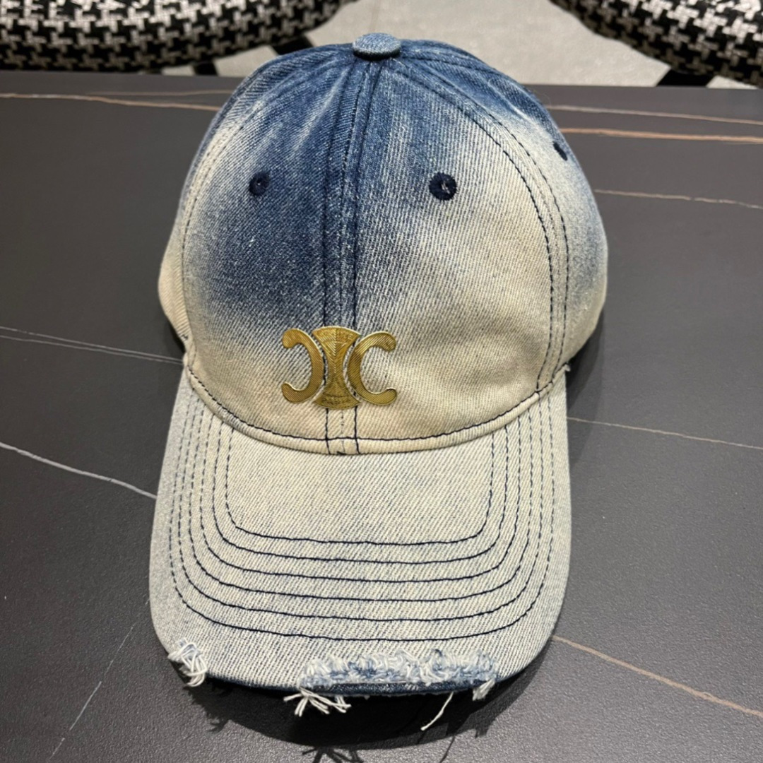 🧢CELINE赛琳🧢  2025新款棒球帽， 精致优雅，很酷很时尚，质量超赞