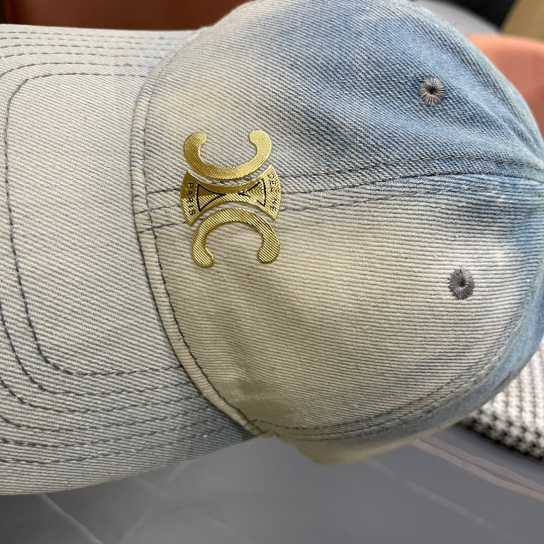 🧢CELINE赛琳🧢  2025新款棒球帽， 精致优雅，很酷很时尚，质量超赞