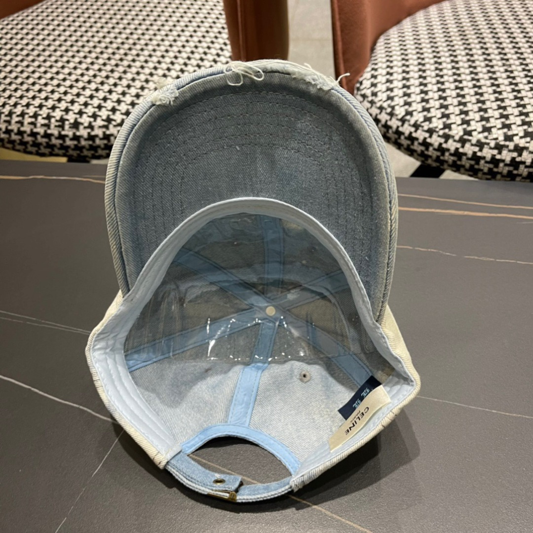 🧢CELINE赛琳🧢  2025新款棒球帽， 精致优雅，很酷很时尚，质量超赞