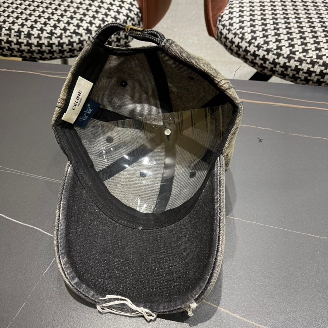 🧢CELINE赛琳🧢  2025新款棒球帽， 精致优雅，很酷很时尚，质量超赞