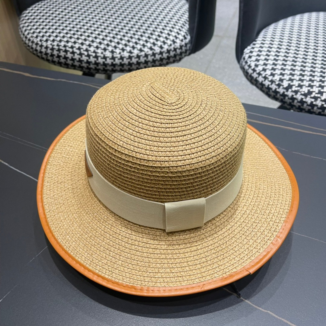   PRADA普拉达草帽，皮边高级定制，超好看帽型，头围57cm

