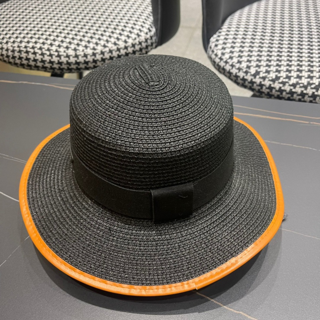   PRADA普拉达草帽，皮边高级定制，超好看帽型，头围57cm

