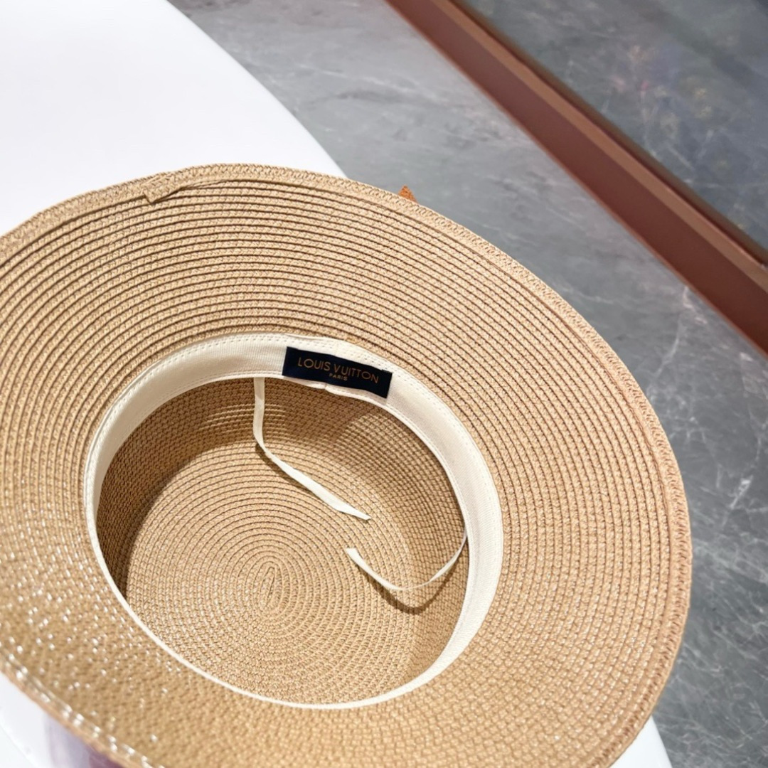  2025新款LV 皮带草编盆帽草帽礼帽🤩简约大方，百搭单品～出街首选，新款帽型超美腻