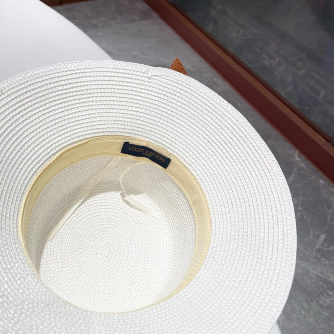  2025新款LV 皮带草编盆帽草帽礼帽🤩简约大方，百搭单品～出街首选，新款帽型超美腻