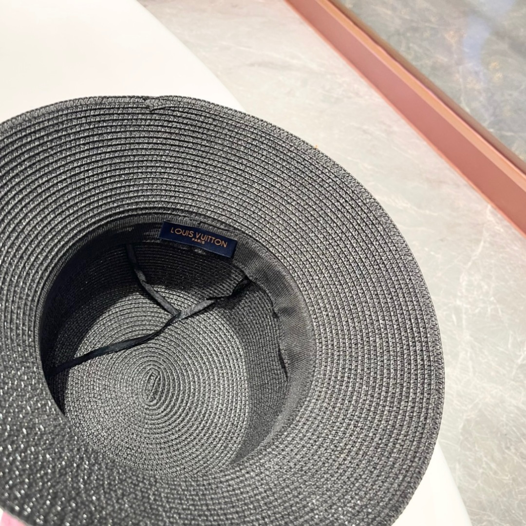  2025新款LV 皮带草编盆帽草帽礼帽🤩简约大方，百搭单品～出街首选，新款帽型超美腻