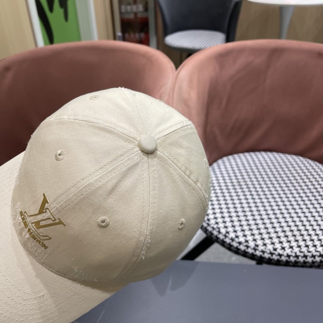  LV路易威登🧢 经典棒球帽，四季可用，出门必备，非常显脸小