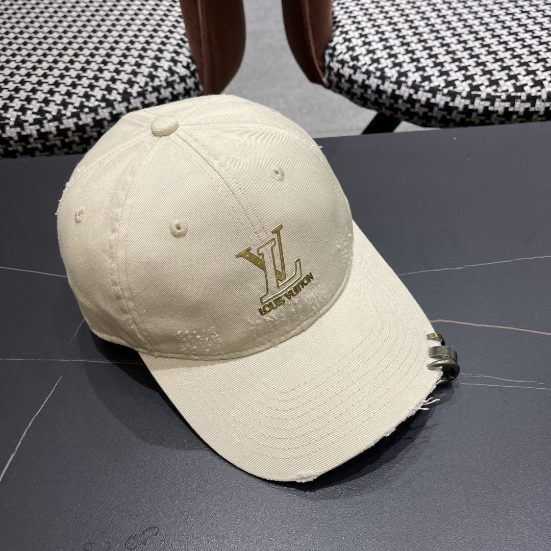  LV路易威登🧢 经典棒球帽，四季可用，出门必备，非常显脸小