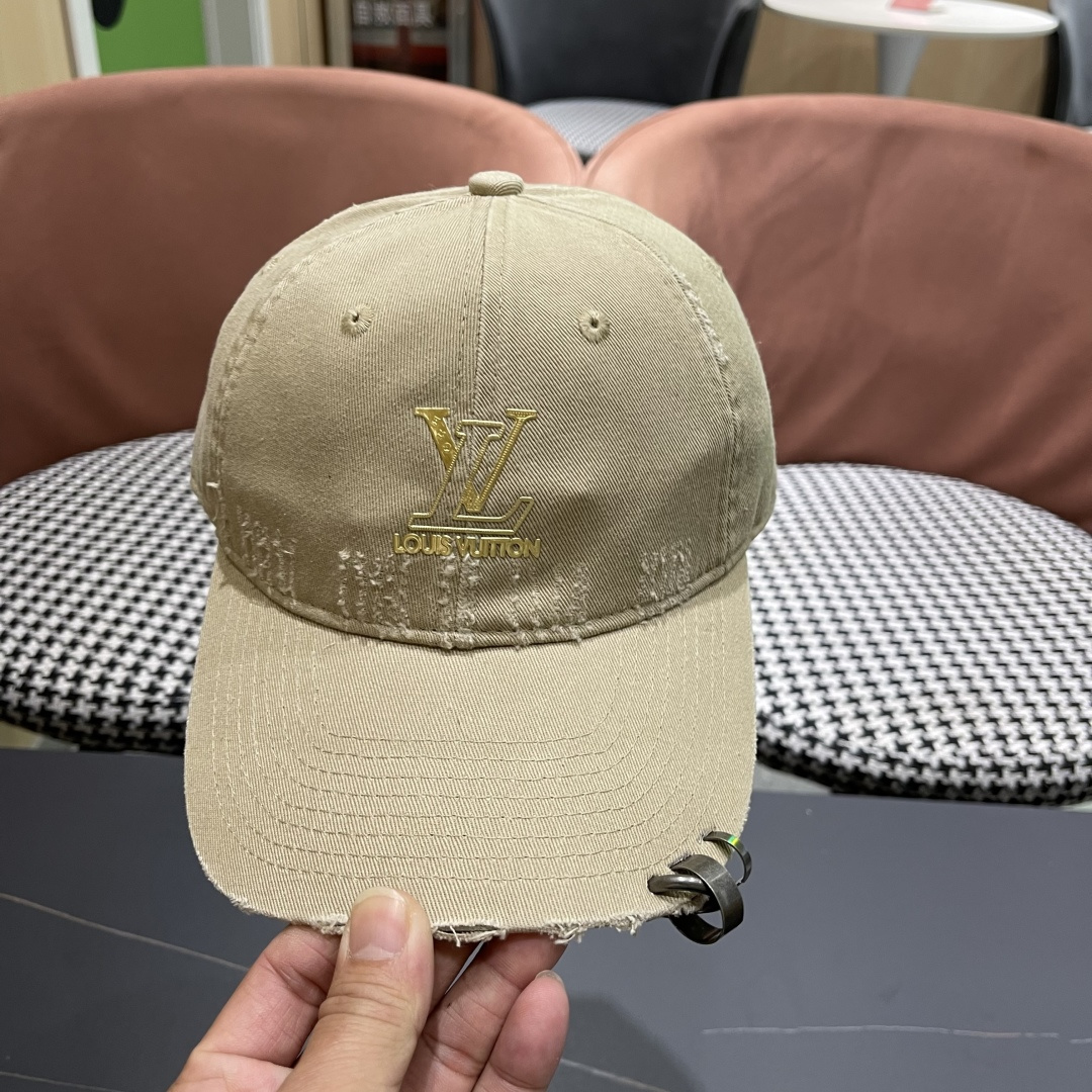  LV路易威登🧢 经典棒球帽，四季可用，出门必备，非常显脸小