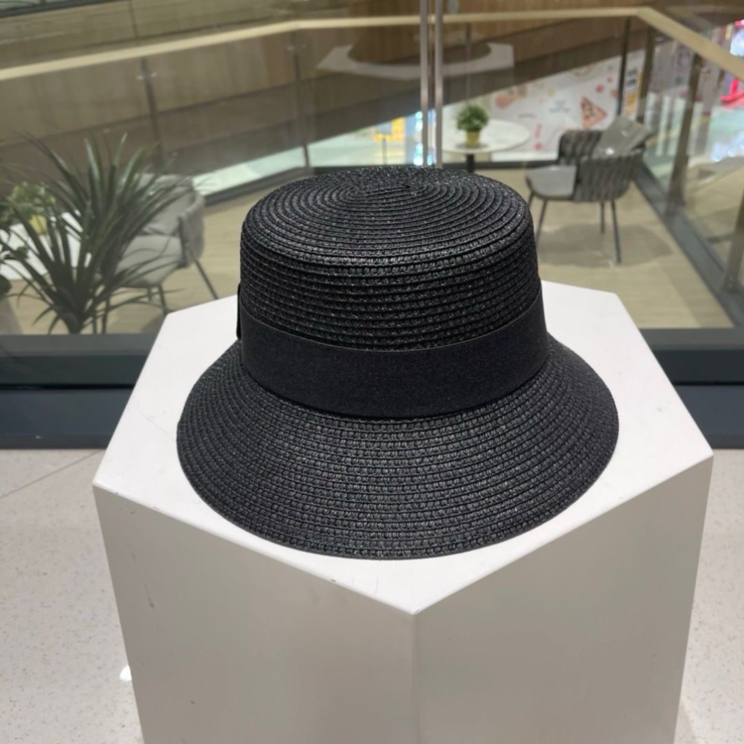  Gucci古奇草帽，纯手工钩织，重工设计风格，沙滩帽，大草帽，头围57cm