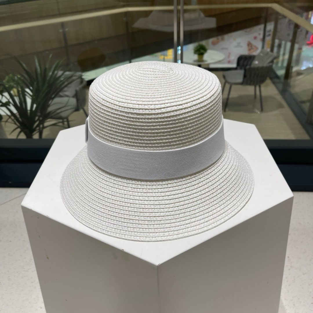  Gucci古奇草帽，纯手工钩织，重工设计风格，沙滩帽，大草帽，头围57cm