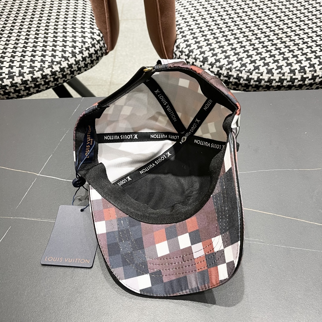  LV(路易威登)2025新款原单棒球帽， 专柜11开模订制，轻盈透气！质量超赞！