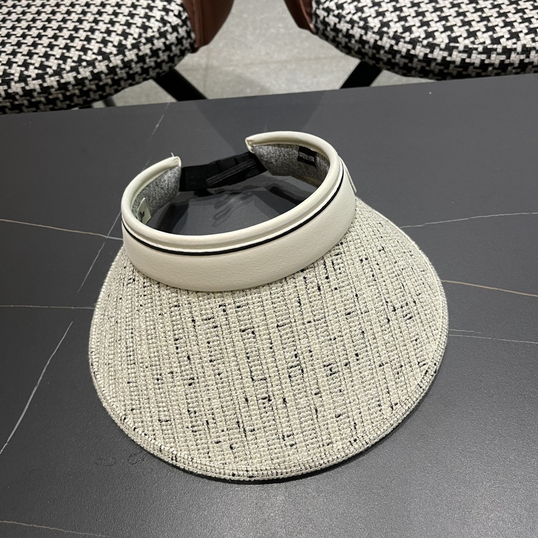  迪奥Dior 新小香风~空顶防晒帽女夏季2025新款防紫外线太
阳帽出游遞脸遮阳帽