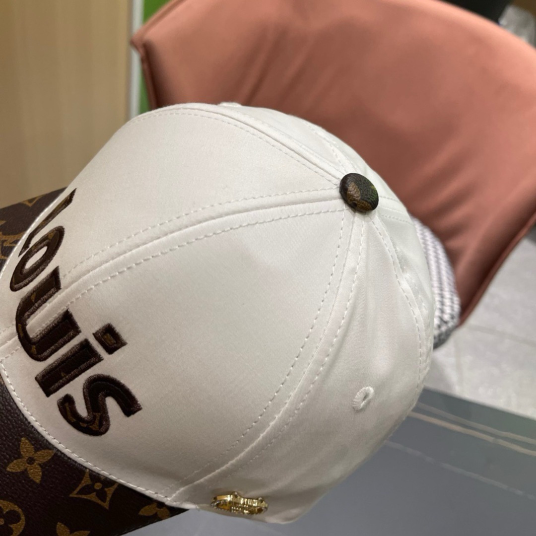 
新款出货LV(路易威登)新款原单棒球帽专柜11开模订制，质量超赞，基础头围56，