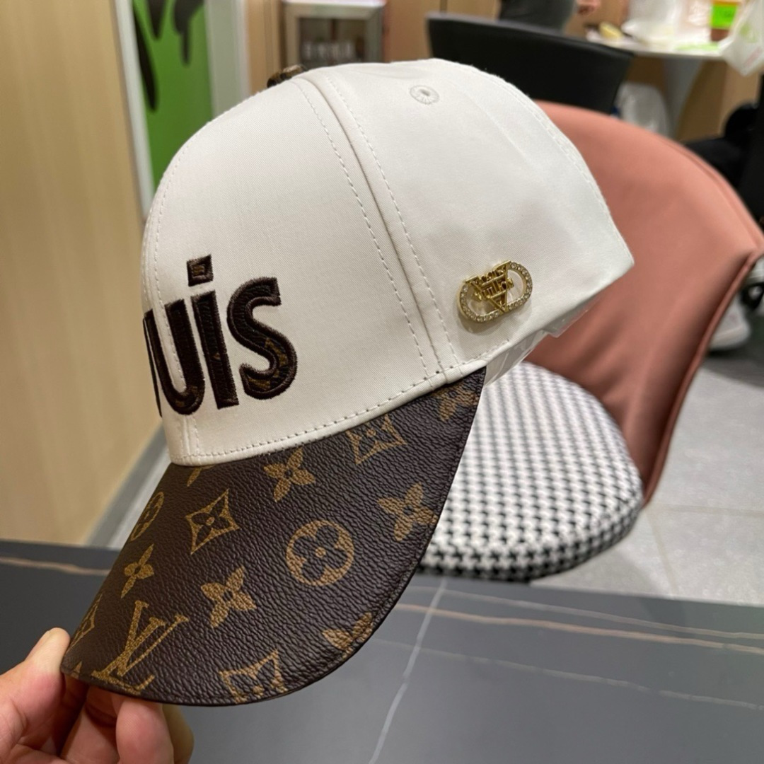 
新款出货LV(路易威登)新款原单棒球帽专柜11开模订制，质量超赞，基础头围56，
