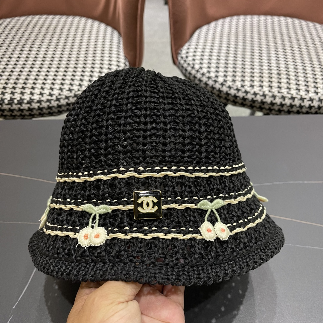  香奈儿2025手工编织镂空渔夫帽女夏季甜美可爱，假风遮阳防晒帽子透气盆帽