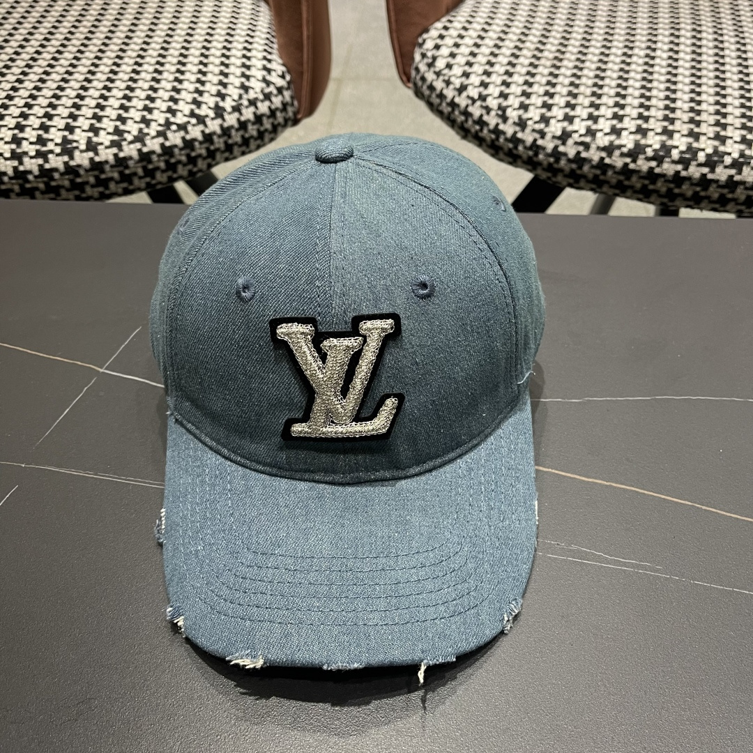  路易威登棒球帽 LouisVuitton😍新款LV棒球帽，高端大气，百搭款🤗男女通用！
