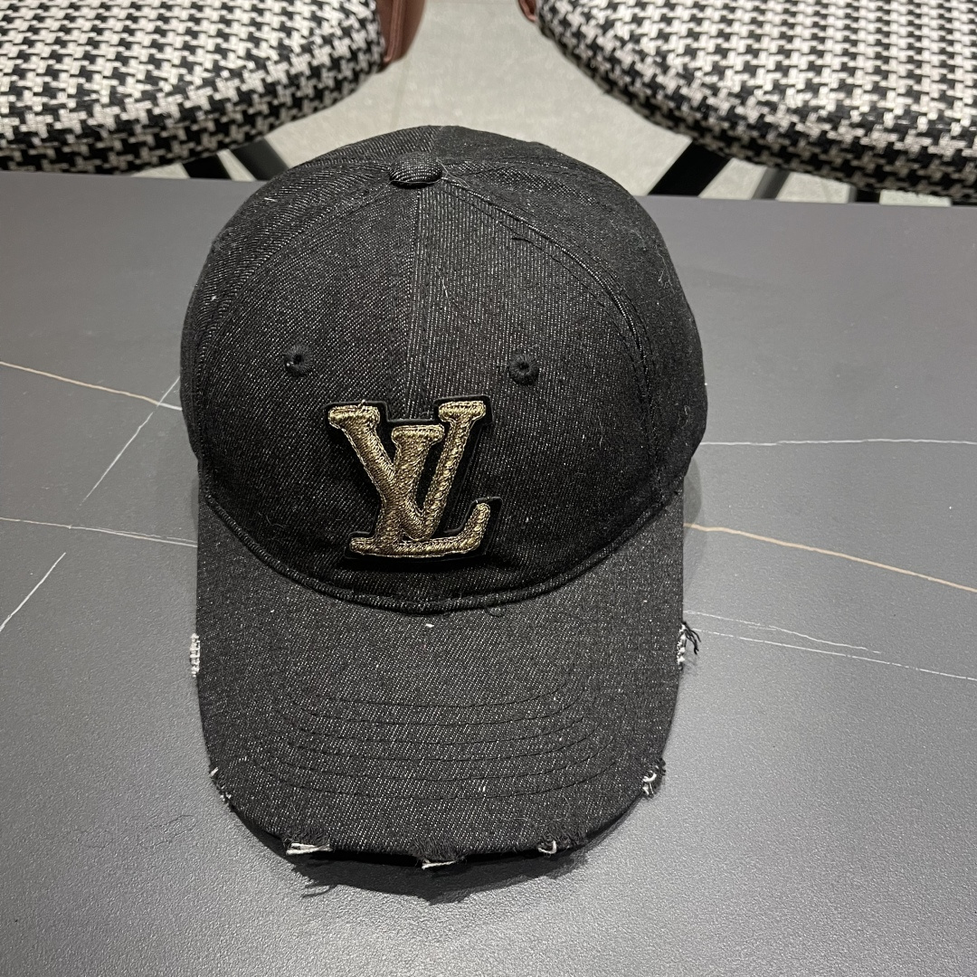  路易威登棒球帽 LouisVuitton😍新款LV棒球帽，高端大气，百搭款🤗男女通用！