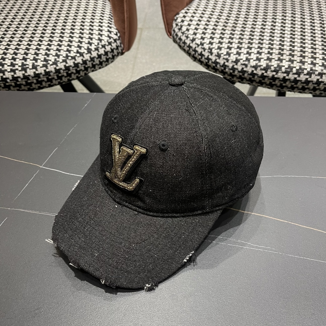  路易威登棒球帽 LouisVuitton😍新款LV棒球帽，高端大气，百搭款🤗男女通用！