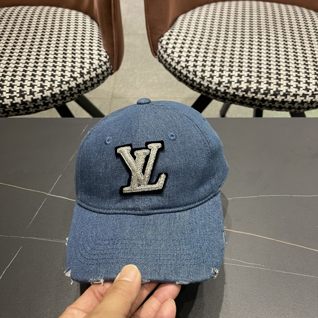  路易威登棒球帽 LouisVuitton😍新款LV棒球帽，高端大气，百搭款🤗男女通用！