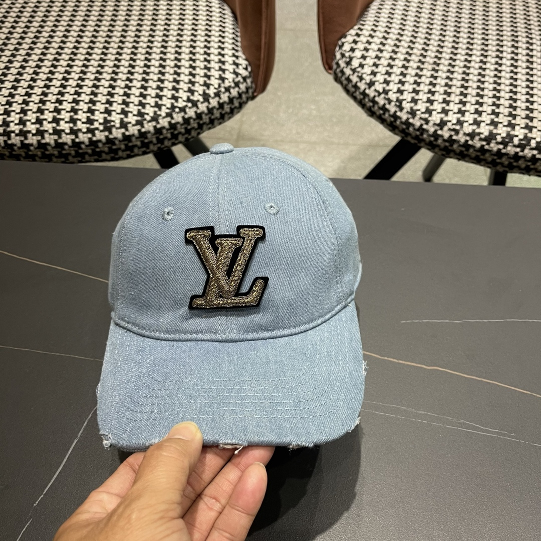  路易威登棒球帽 LouisVuitton😍新款LV棒球帽，高端大气，百搭款🤗男女通用！