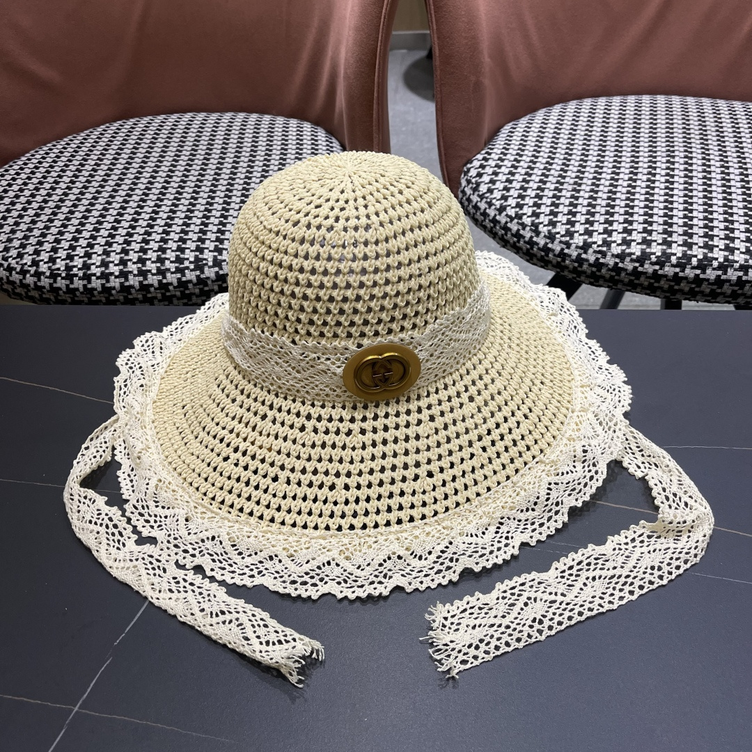  Gucci古奇新款2025新款田园风蕾丝绑系镂空遮阳草帽女夏海
边沙滩度假宽檐太阳帽