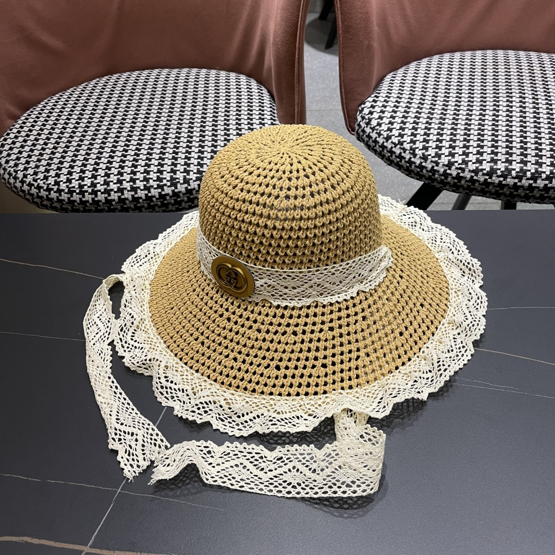  Gucci古奇新款2025新款田园风蕾丝绑系镂空遮阳草帽女夏海
边沙滩度假宽檐太阳帽