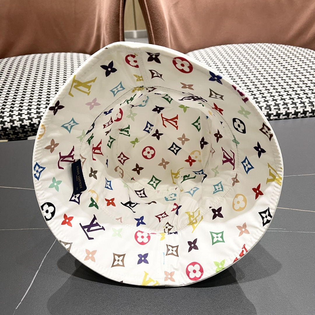  Lv 路易威登新2025新款渔夫帽女春秋百搭盆帽男休闲遮阳帽
子潮牌字母刺绣