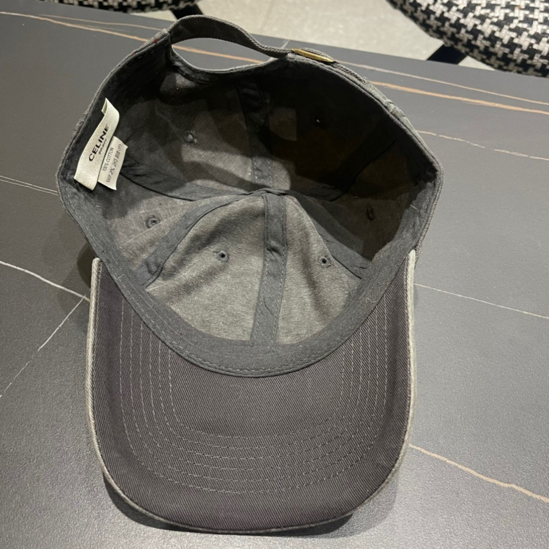 【CELINE赛琳】2025春夏款新款简约棒球帽，新款出货，大牌款超好搭配，赶紧入手！