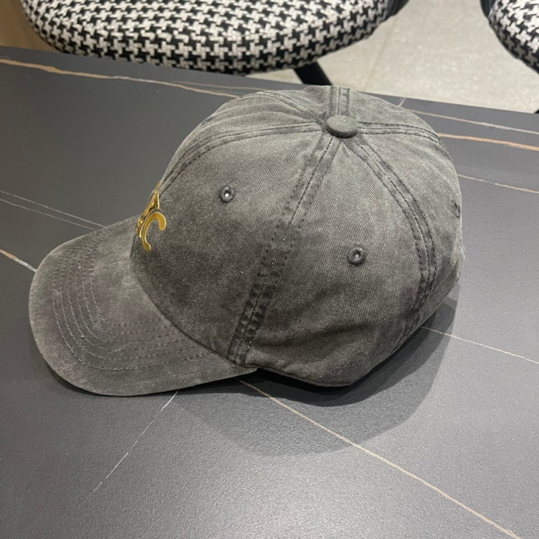 【CELINE赛琳】2025春夏款新款简约棒球帽，新款出货，大牌款超好搭配，赶紧入手！