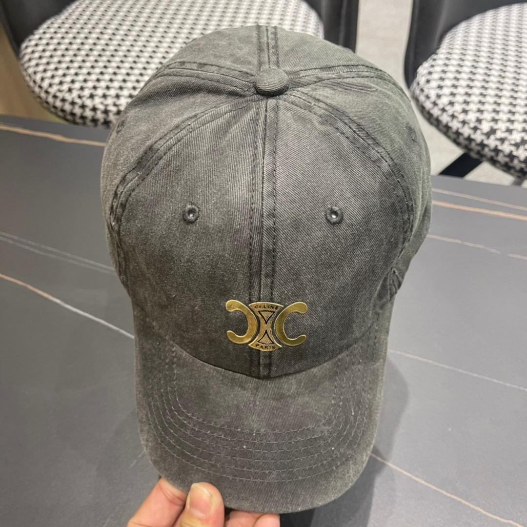 【CELINE赛琳】2025春夏款新款简约棒球帽，新款出货，大牌款超好搭配，赶紧入手！