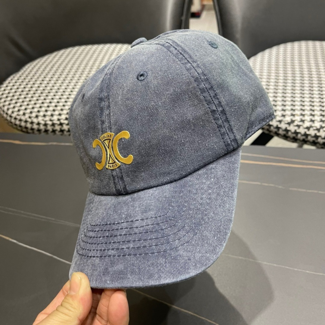 【CELINE赛琳】2025春夏款新款简约棒球帽，新款出货，大牌款超好搭配，赶紧入手！