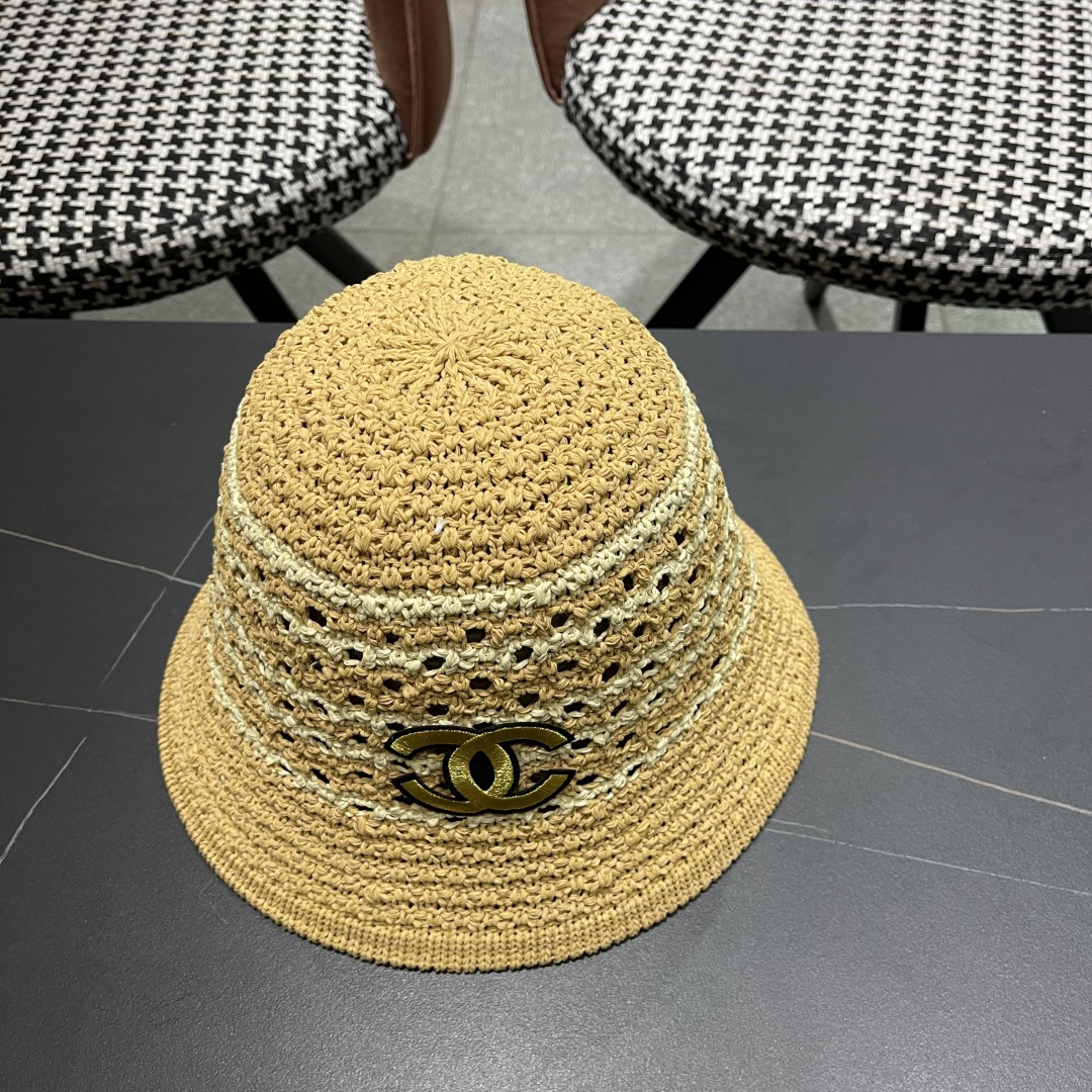 香奈儿CHANEL 草编渔夫帽女 2025 新款夏季日系显脸小百搭草帽
海边沙滩遮阳防晒帽