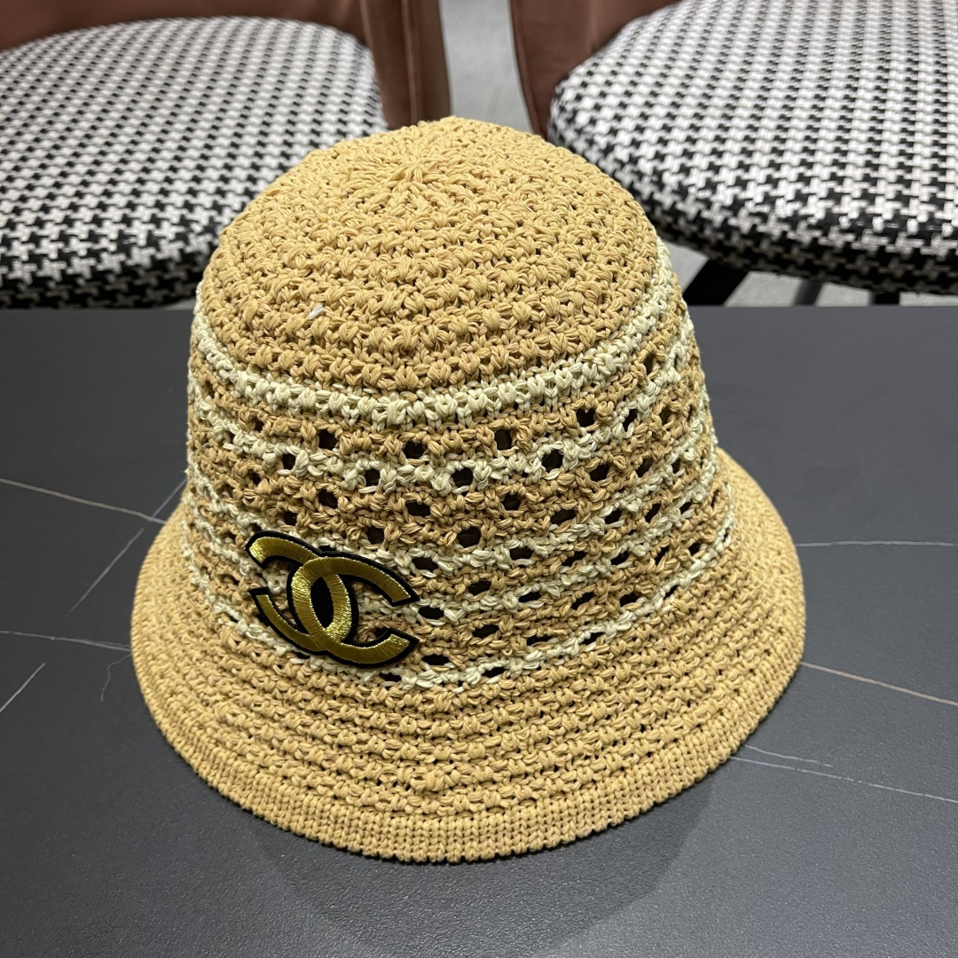  香奈儿CHANEL 草编渔夫帽女 2025 新款夏季日系显脸小百搭草帽
海边沙滩遮阳防晒帽