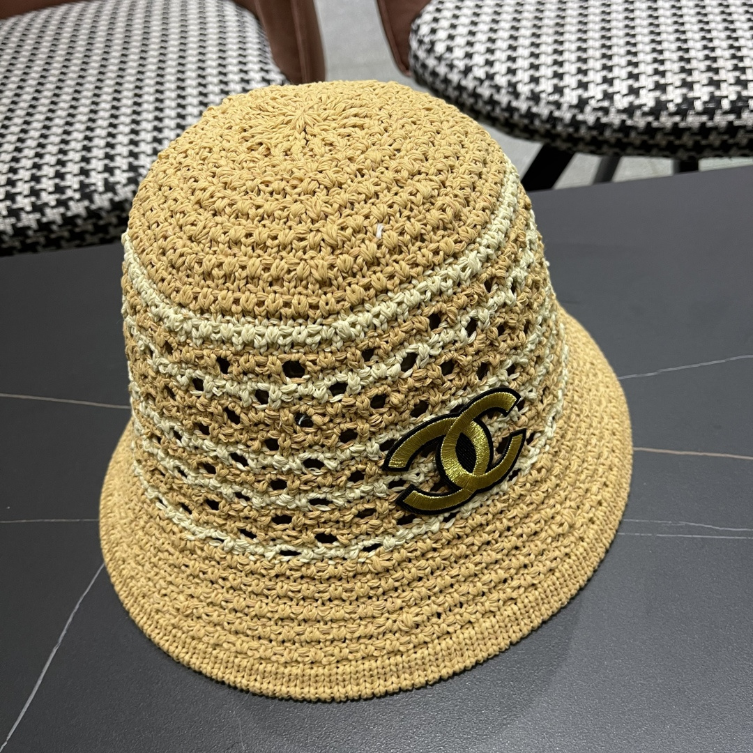  香奈儿CHANEL 草编渔夫帽女 2025 新款夏季日系显脸小百搭草帽
海边沙滩遮阳防晒帽