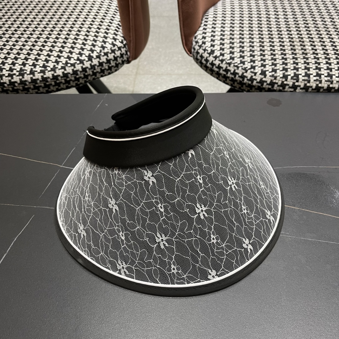  迪奥 空顶扎马尾太阳帽女夏季新款防晒防紫外线
遮阳帽大帽檐海边骑行