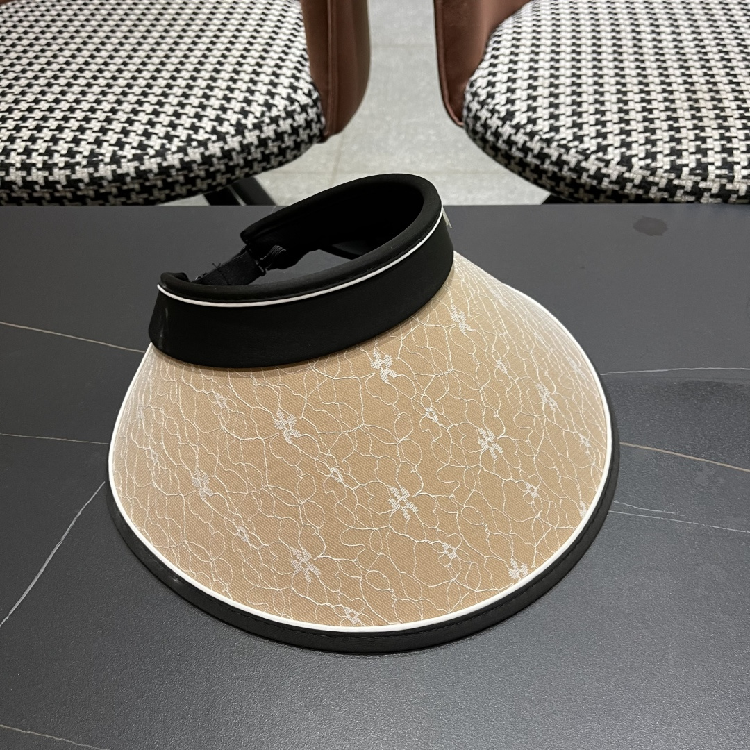  迪奥 空顶扎马尾太阳帽女夏季新款防晒防紫外线
遮阳帽大帽檐海边骑行