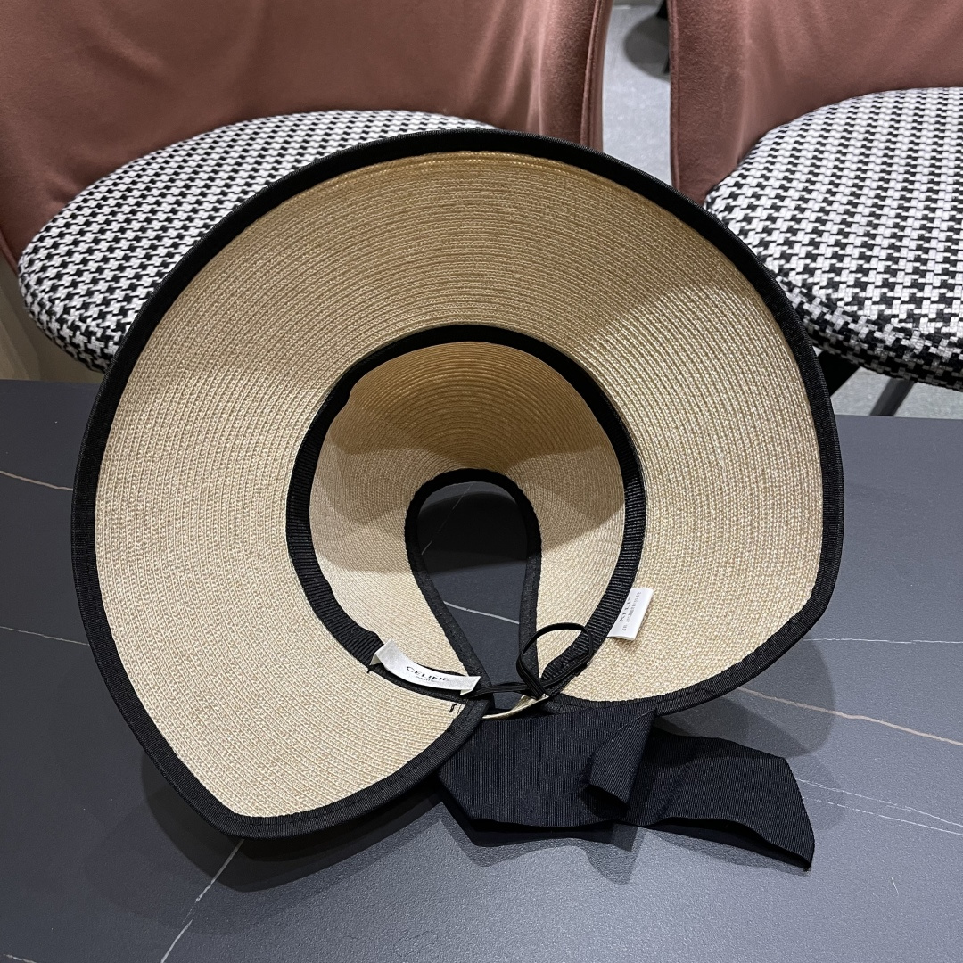  CELINE赛琳夏季大檐出游防晒遮阳草编防紫外线可折叠空顶帽
百搭时尚帽子女潮