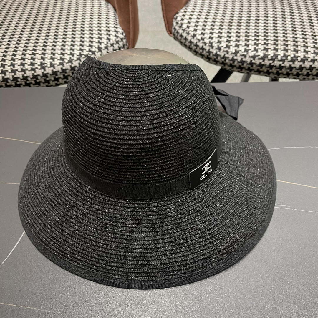  CELINE赛琳夏季大檐出游防晒遮阳草编防紫外线可折叠空顶帽
百搭时尚帽子女潮