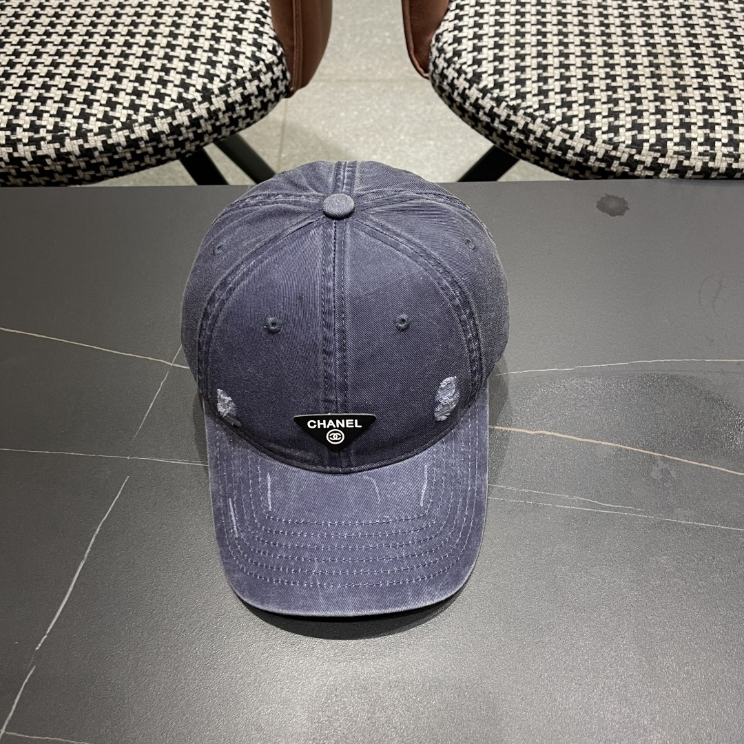  CHANEL香奈儿】2025新款简约棒球帽，新款出货，大牌款超好搭配，赶紧入手！
