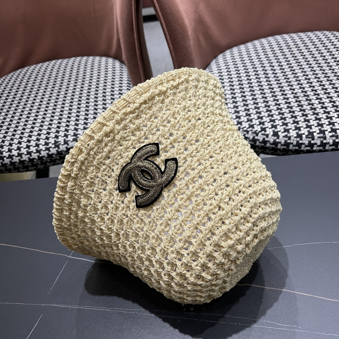  Chanel 香奈儿韩国遮脸水桶帽编织百搭短檐圆顶
品脸小时尚渔夫帽女