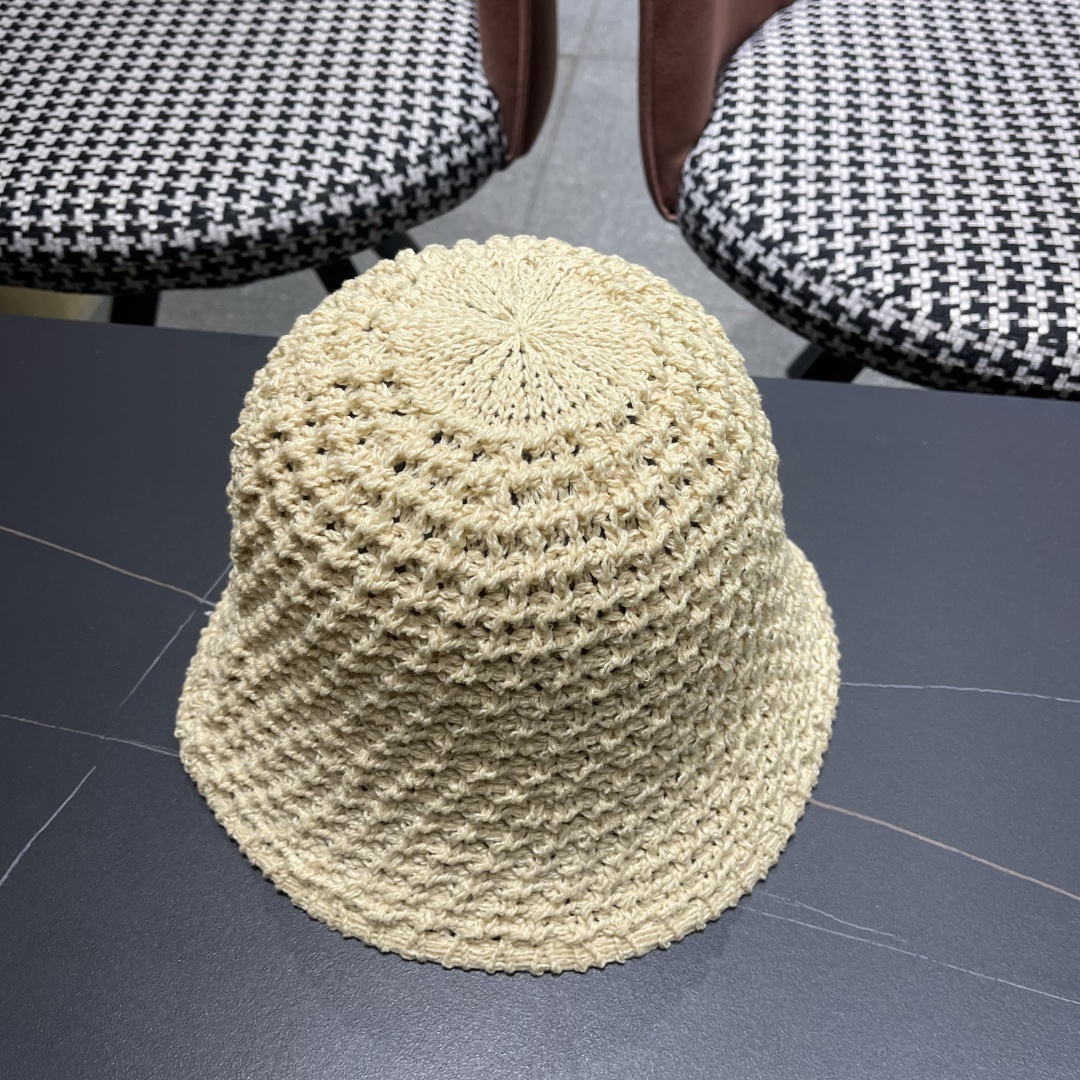  Chanel 香奈儿韩国遮脸水桶帽编织百搭短檐圆顶
品脸小时尚渔夫帽女