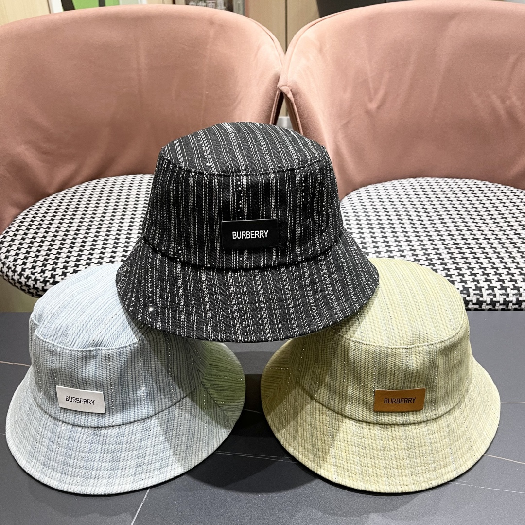  巴黎世家BALENCIAGA 新韩版时尚渔夫帽潮女士简约百搭防晒日系盆帽休
闲潮流情侣帽子