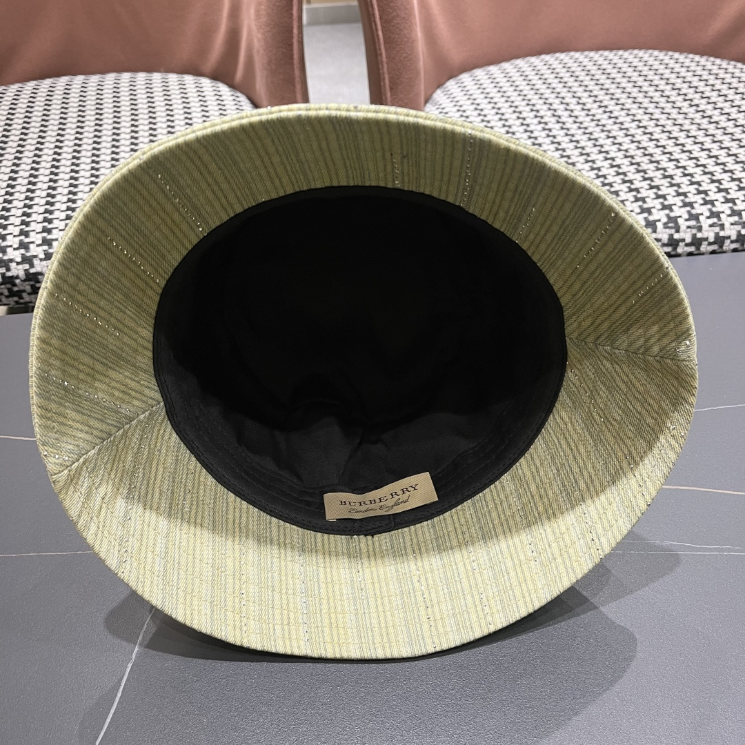  巴黎世家BALENCIAGA 新韩版时尚渔夫帽潮女士简约百搭防晒日系盆帽休
闲潮流情侣帽子