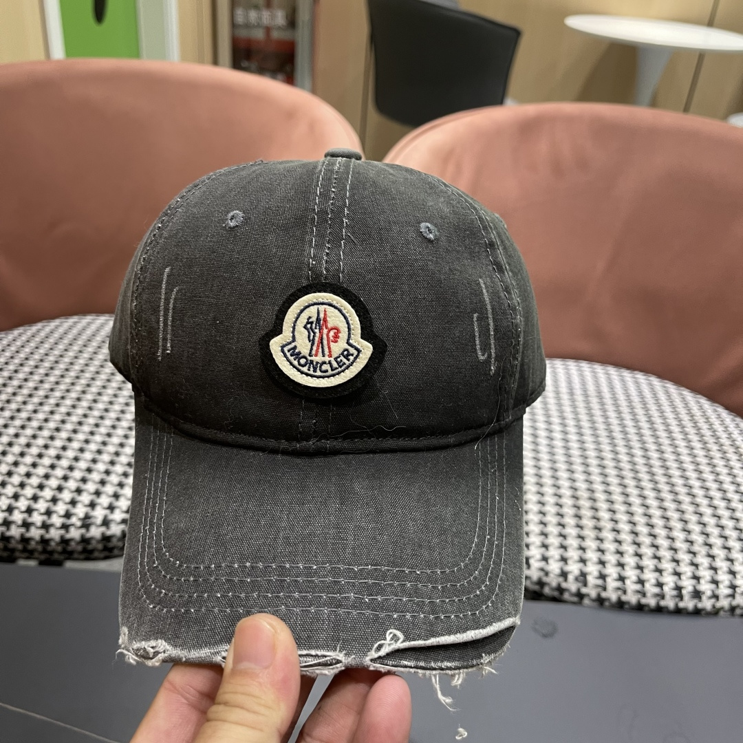  Moncler蒙口新款棒球帽，原版帆布料纯棉内里，轻盈透气！质量超赞，基础头围56，贴片可调节。