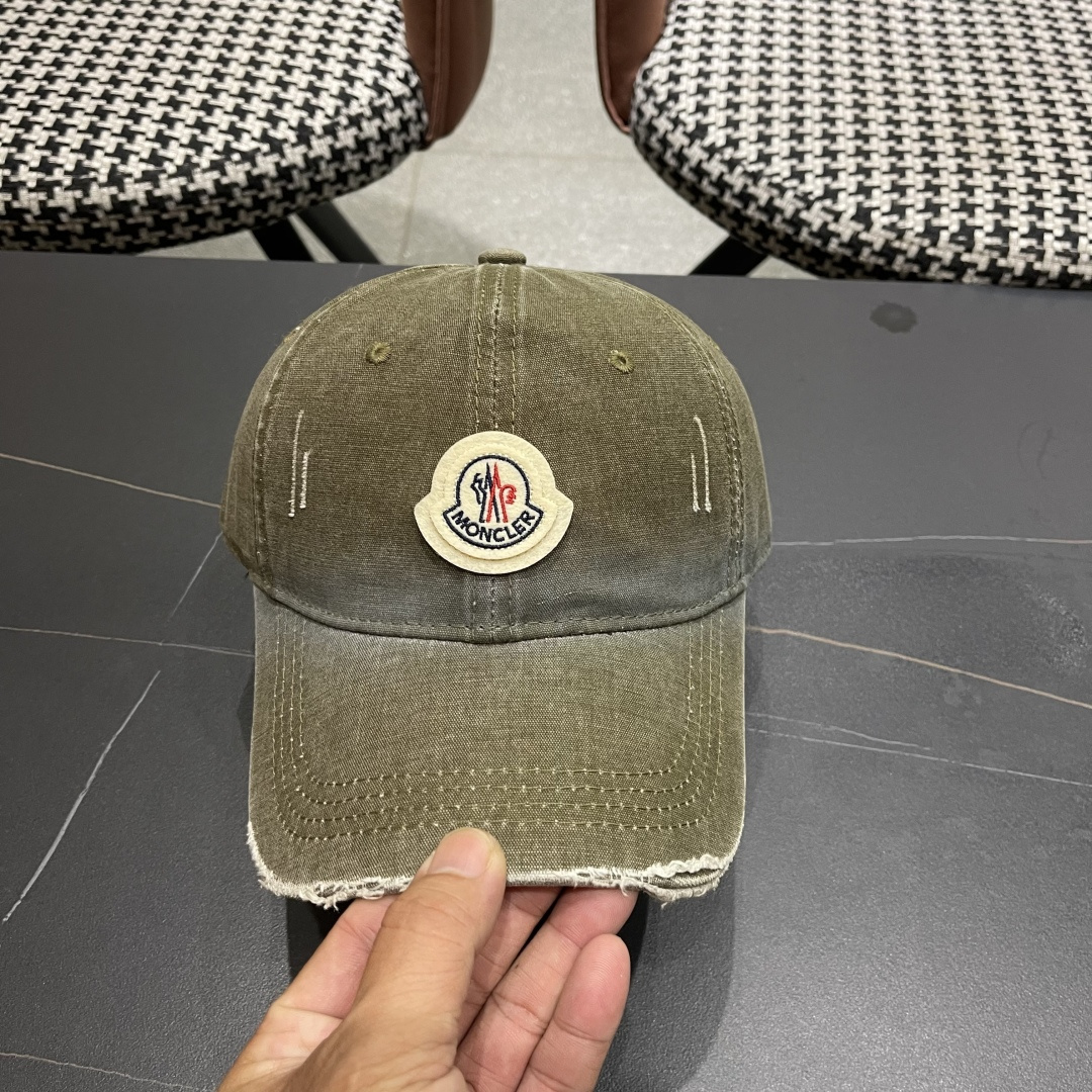  Moncler蒙口新款棒球帽，原版帆布料纯棉内里，轻盈透气！质量超赞，基础头围56，贴片可调节。