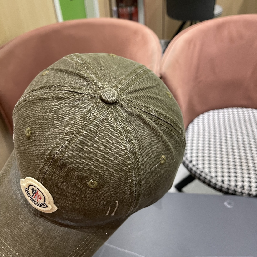  Moncler蒙口新款棒球帽，原版帆布料纯棉内里，轻盈透气！质量超赞，基础头围56，贴片可调节。