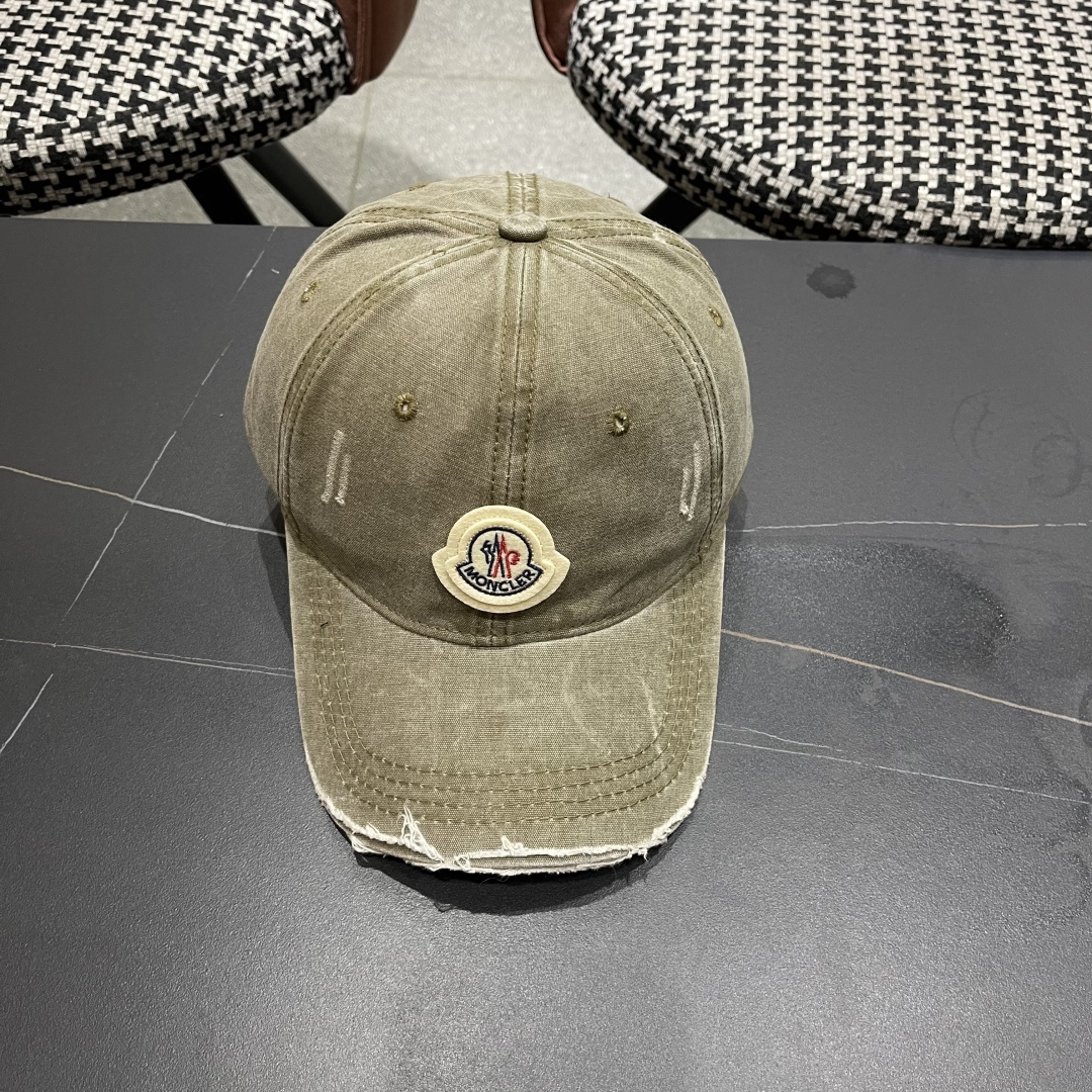  Moncler蒙口新款棒球帽，原版帆布料纯棉内里，轻盈透气！质量超赞，基础头围56，贴片可调节。