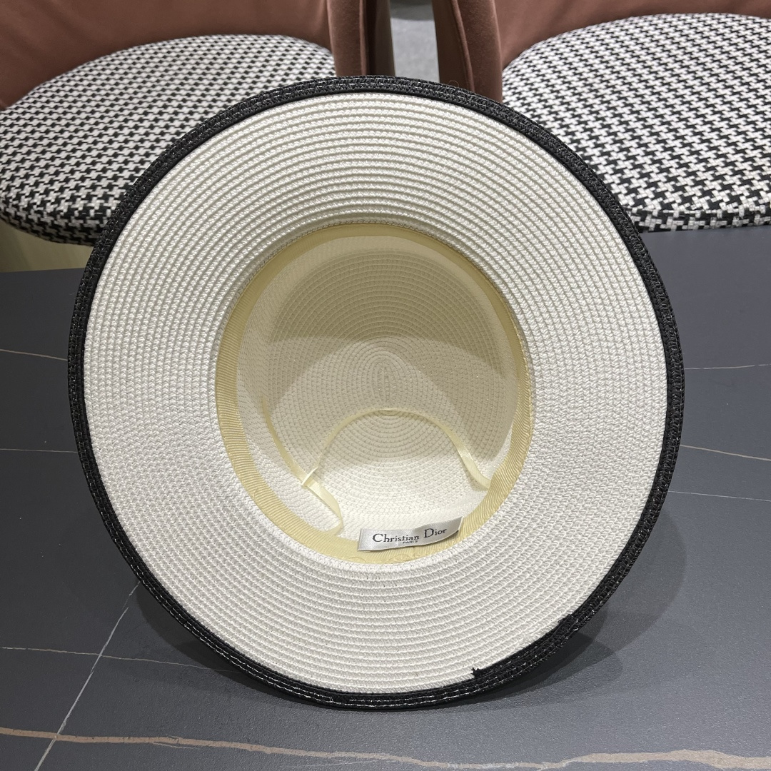  Dior迪奥新款草帽，遮阳帽，太阳帽，沙滩遮阳帽帽，拼色头围57cm